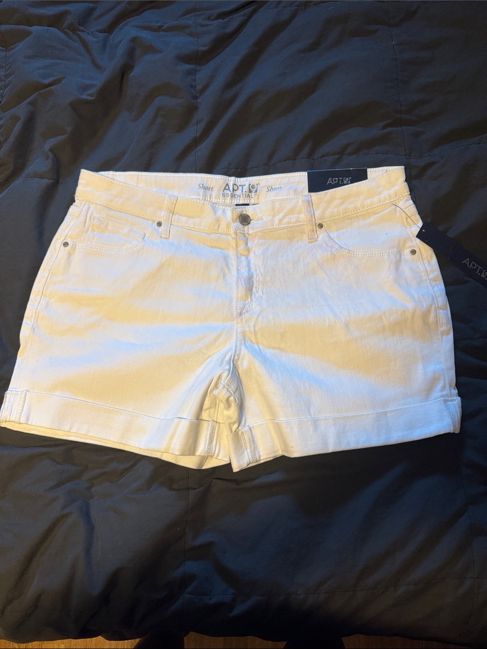 Apt. 9 White Women's Cuffed Denim Shorts